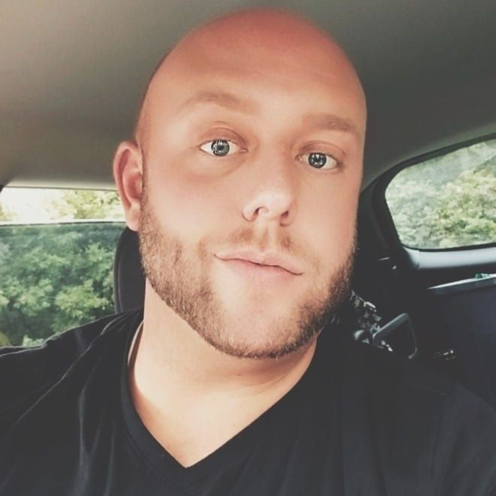 Meet your Posher, Evan